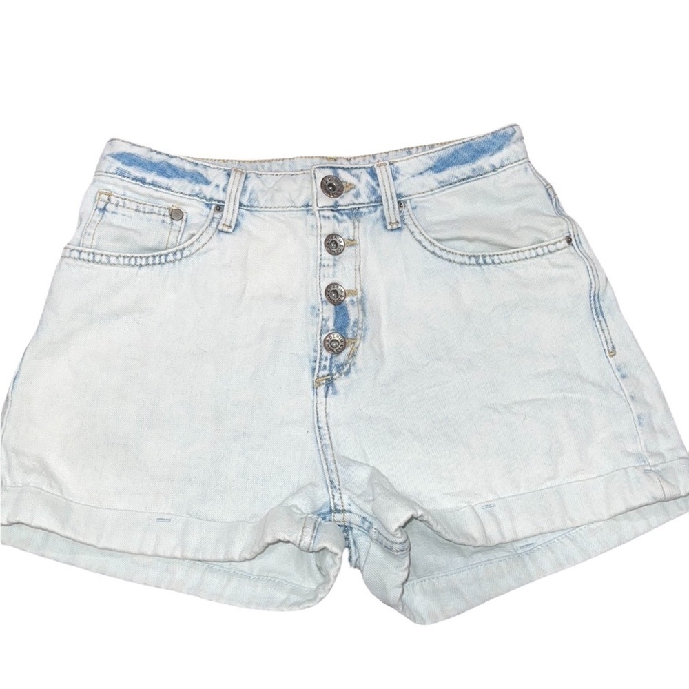 & DENIM H&M MOM JEAN BUTTONFLY JEAN SHORTS size 4